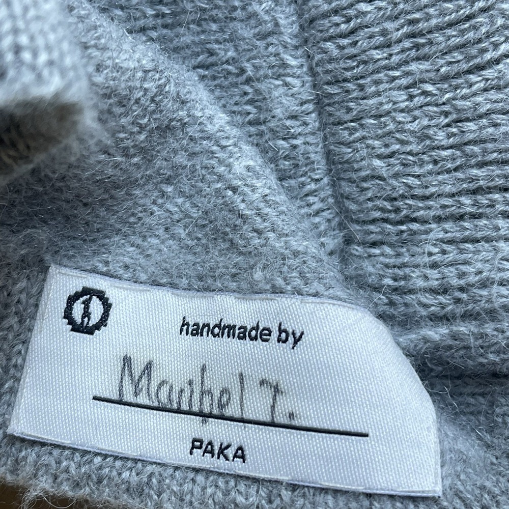 PAKA Royal Alpaca Size Medium Wool Crewneck Sweater in Heather Gray Handmade - Picture 7 of 9